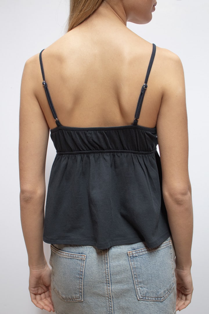 Top with embroidery and lace | Subdued