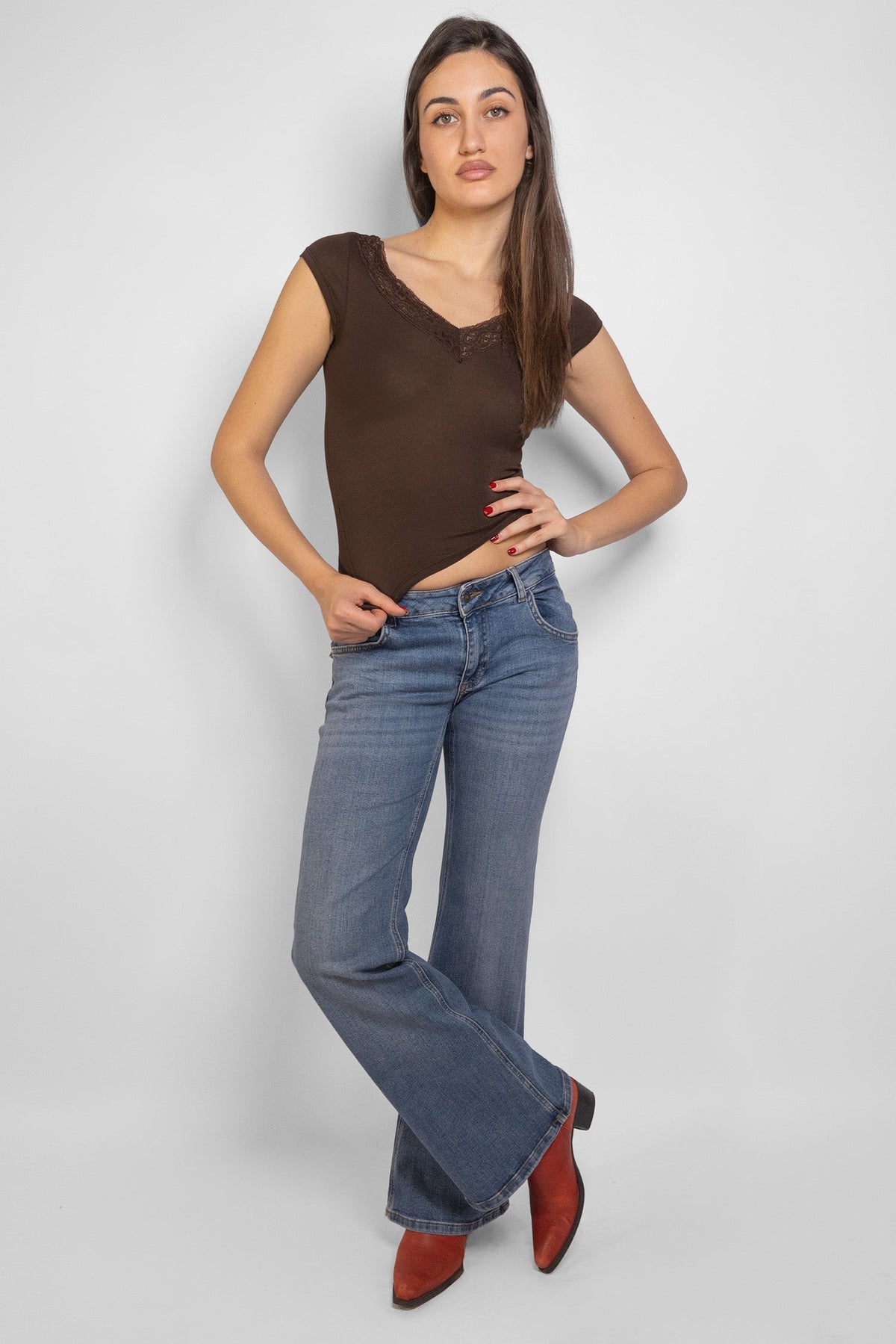 Lace T-shirt | Subdued
