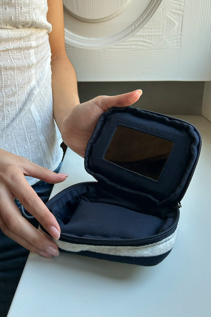 Beauty case | Subdued