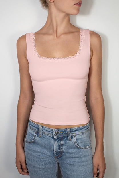 Square neckline top with lace | Subdued