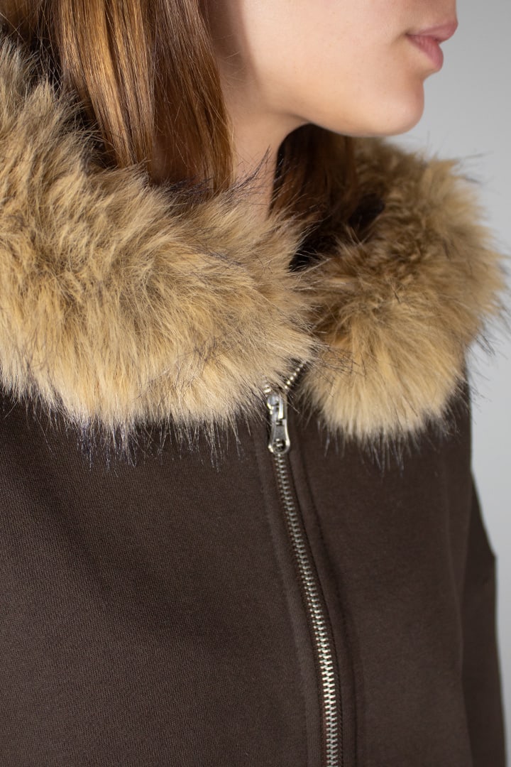 Faux fur zip-up hoodie | Subdued