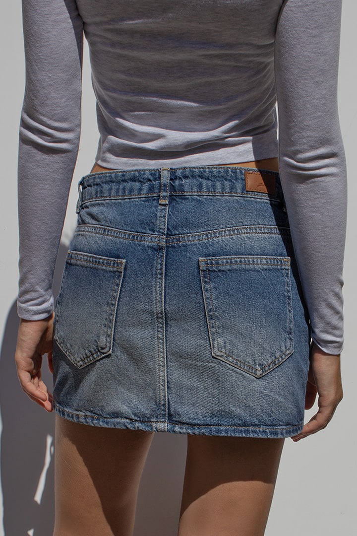 Low waist skirt | Subdued
