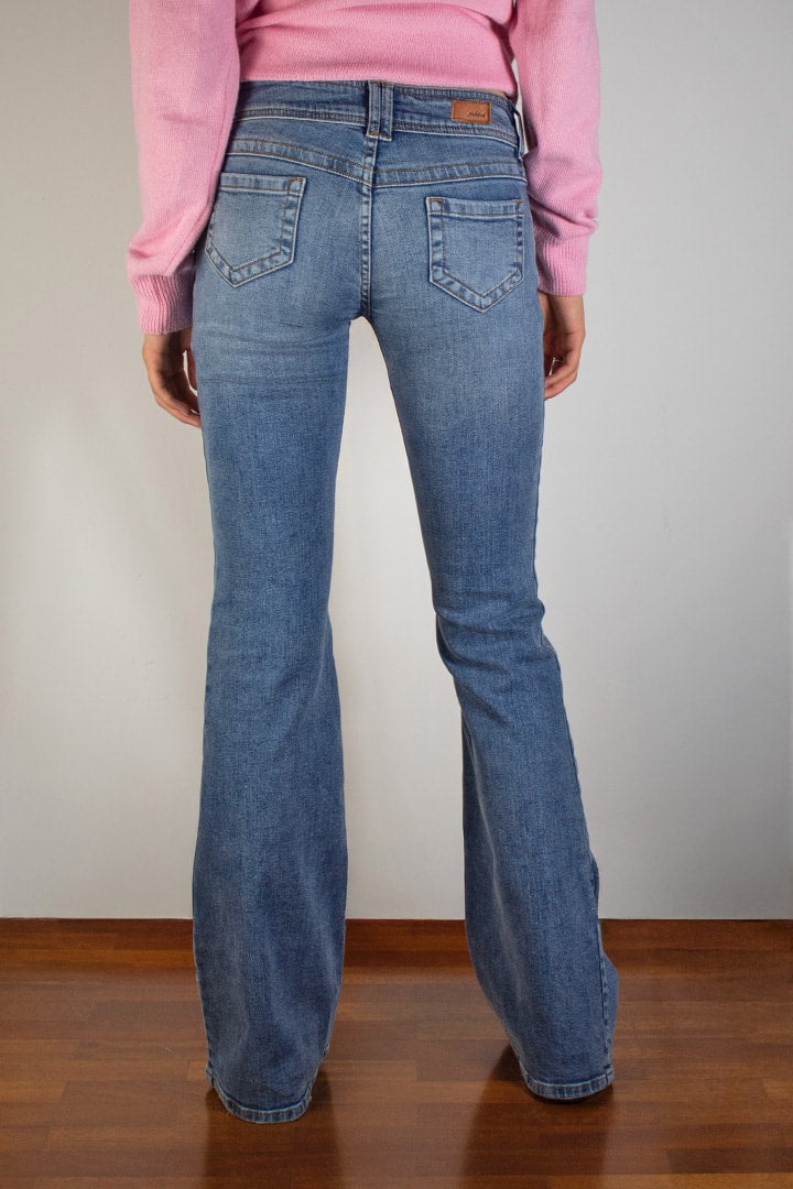 Double-button flared jeans | Subdued