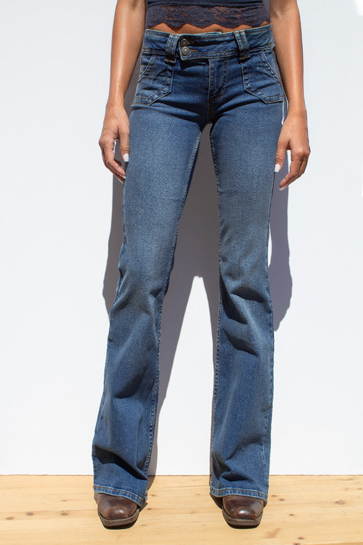 Double-button flared jeans | Subdued