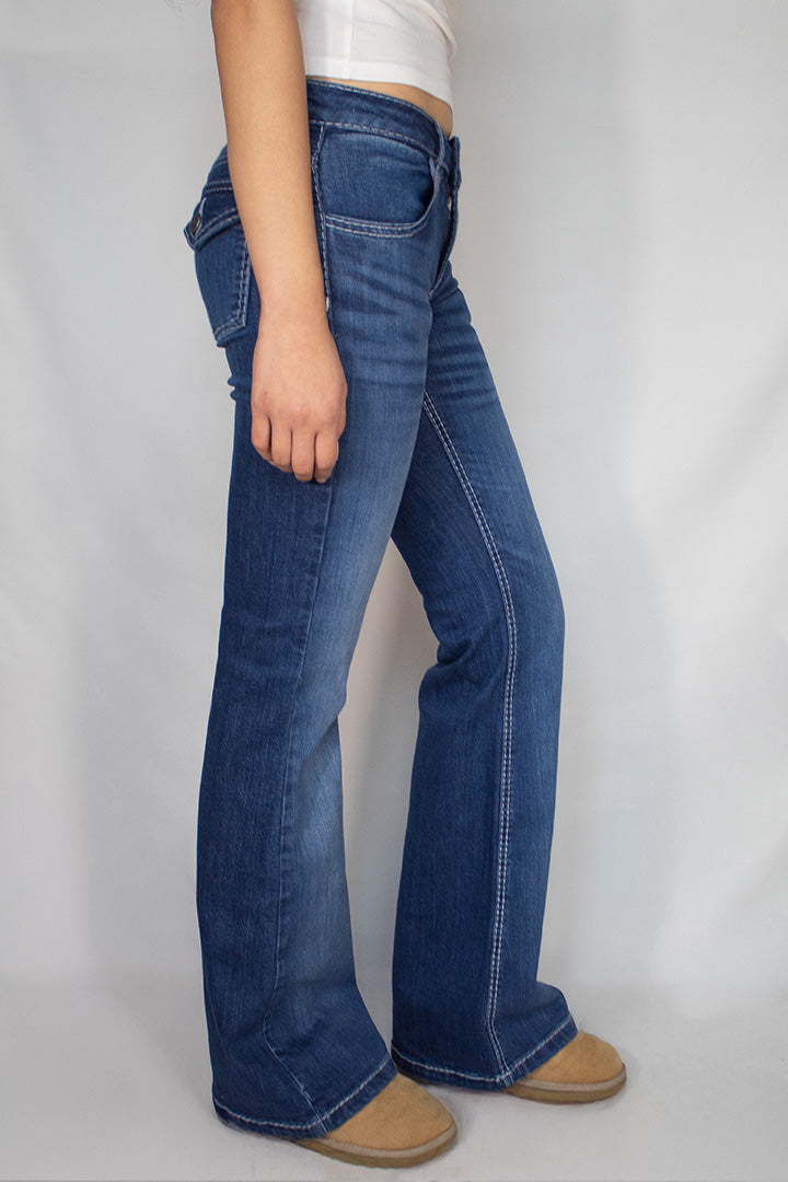 Low-waist flare jeans | Subdued