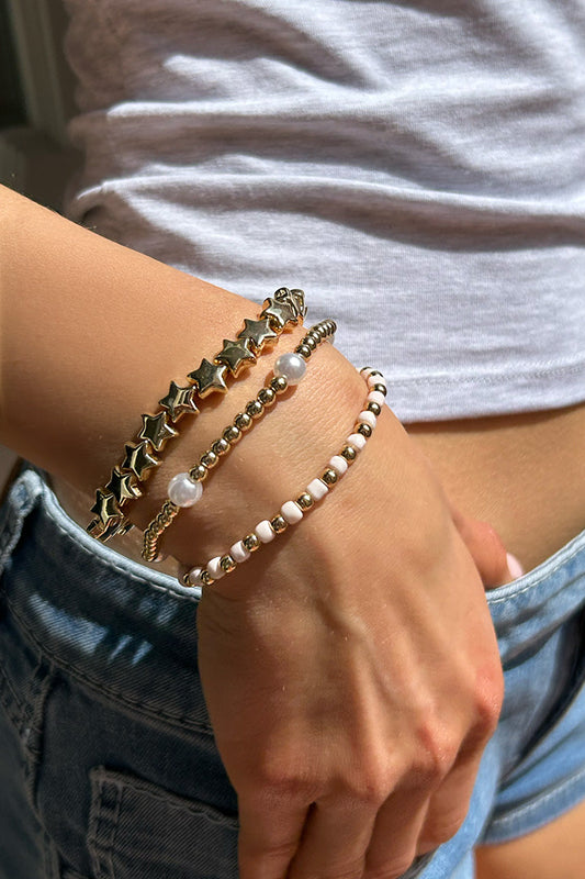 Set of beaded and star-shaped bracelets | Subdued