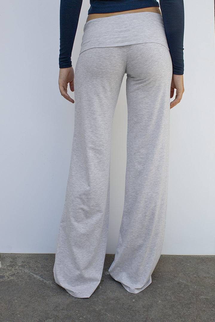 Wide-leg pants with cuffs | Subdued