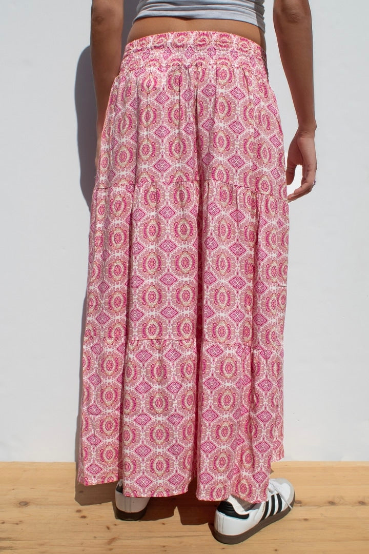 Long ruffle skirt | Subdued