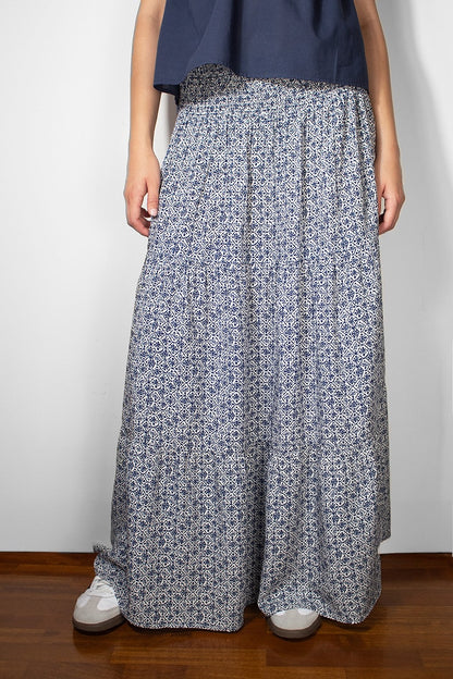 Long ruffle skirt | Subdued
