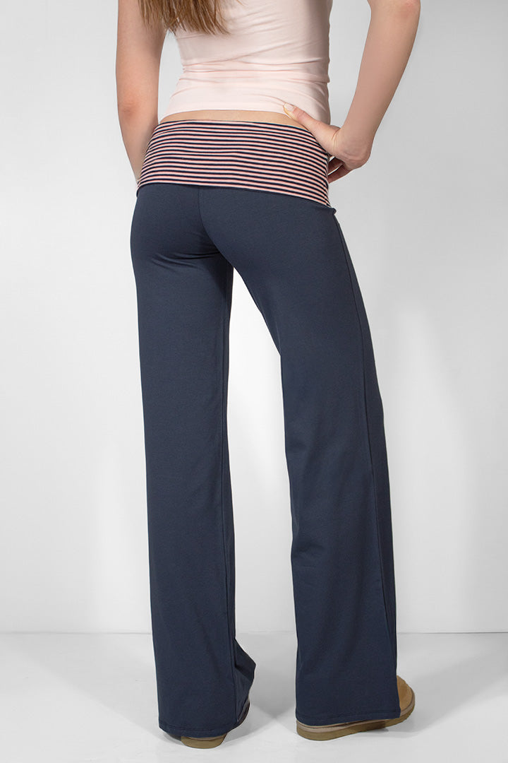 Wide-leg pants | Subdued