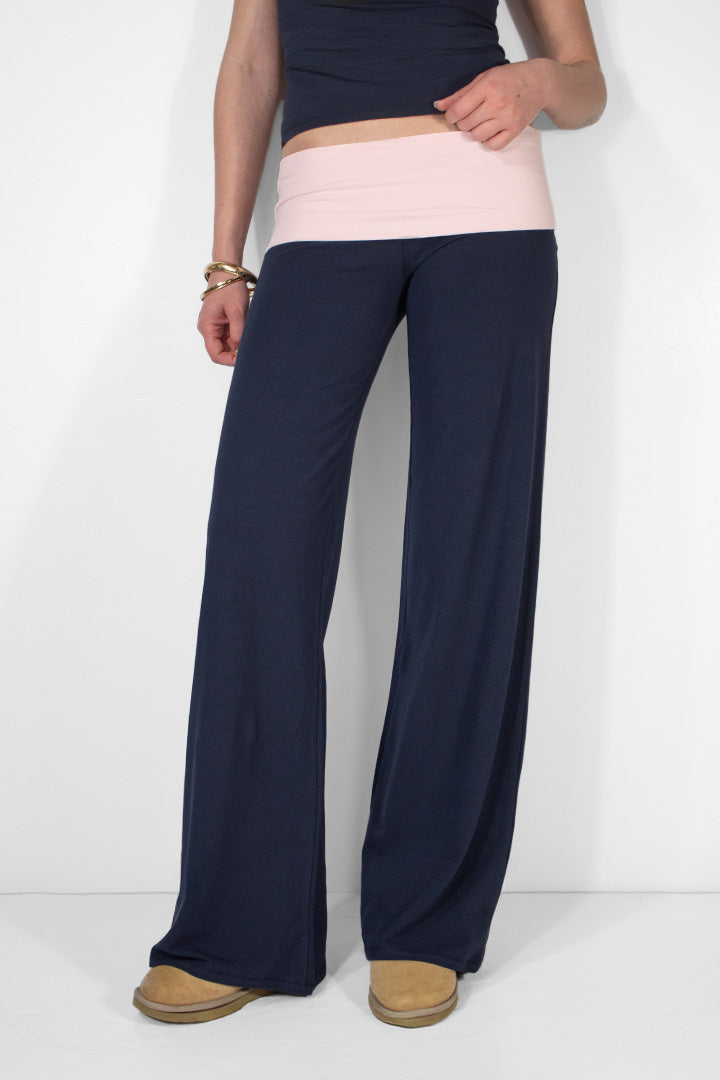 Wide-leg pants | Subdued