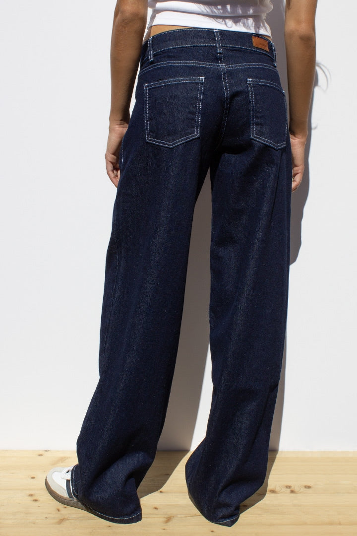 Low waist jeans | Subdued