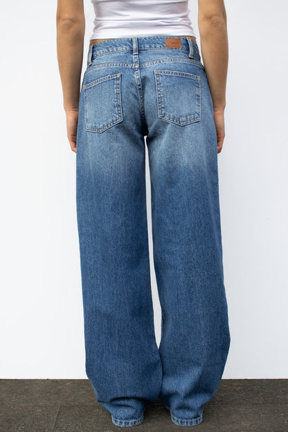 Low waist jeans | Subdued