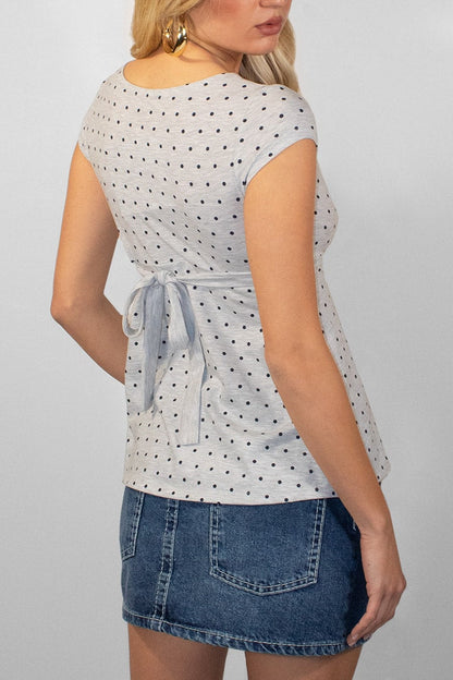 V-neck T-shirt with a band | Subdued