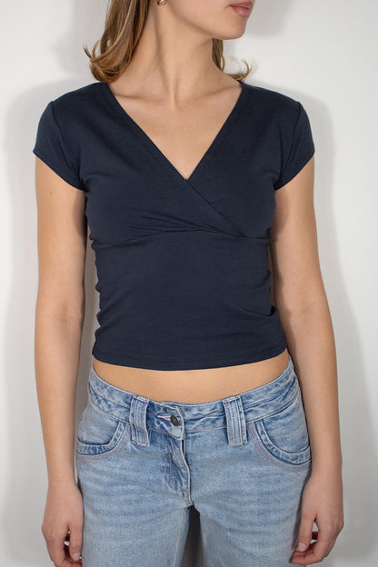 Cross-neck T-shirt | Subdued