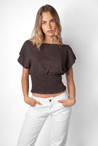 Blouse with a boat neckline | Subdued