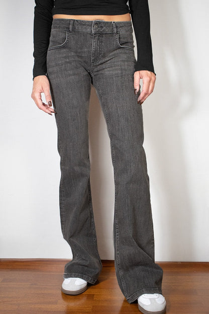 Low waist flared jeans | Subdued
