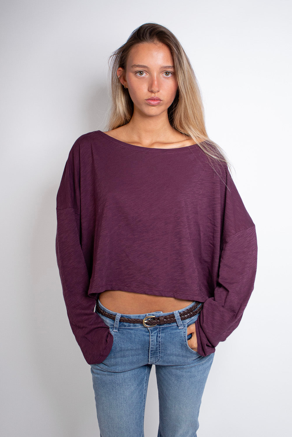 T-shirt with a boat neck | Subdued