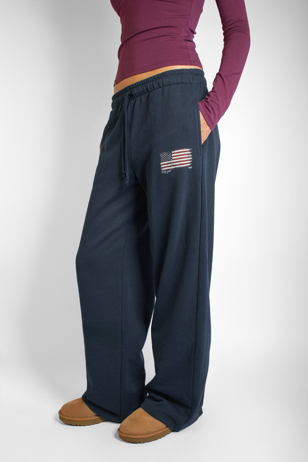 Wide-leg joggers with USA flag | Subdued