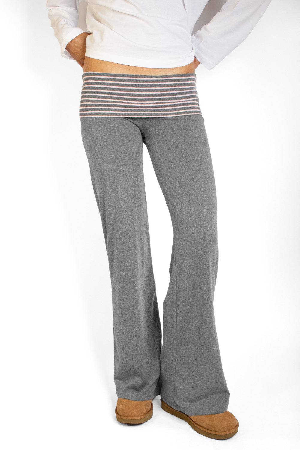 Wide-leg trousers with turn-up hem | Subdued