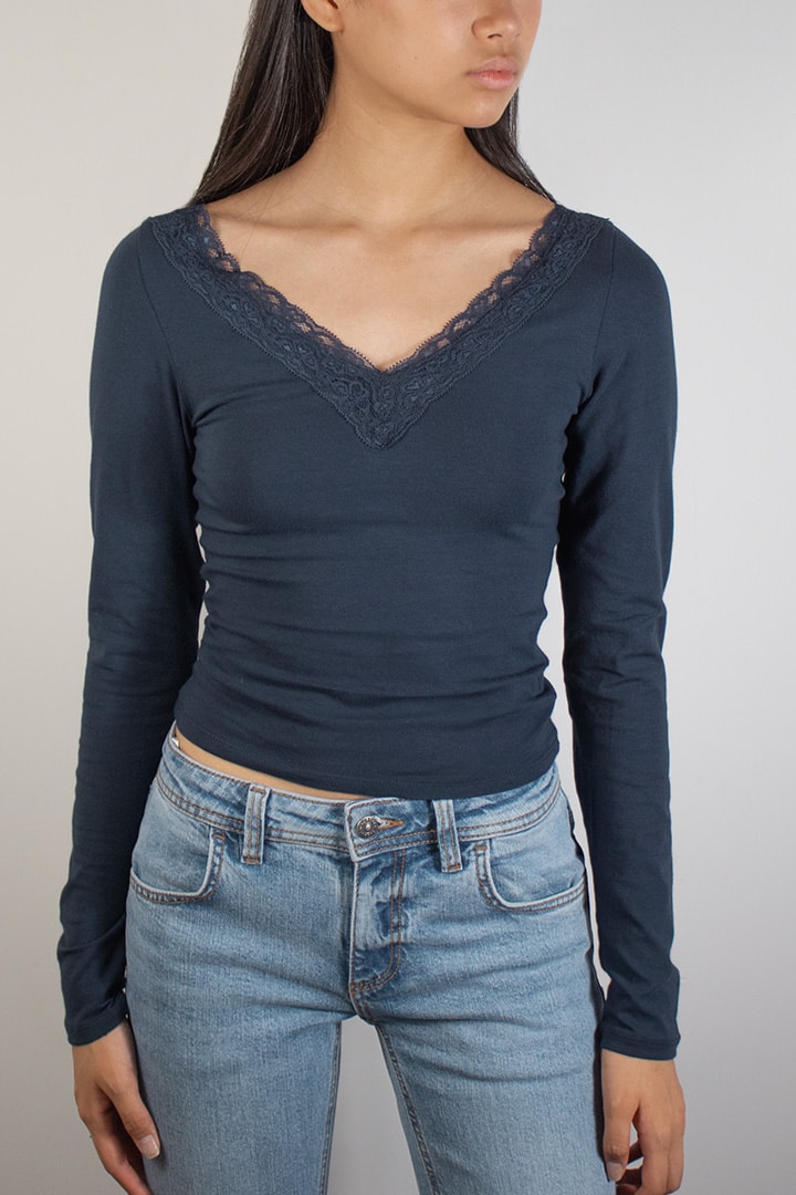 Lace t-shirt | Subdued