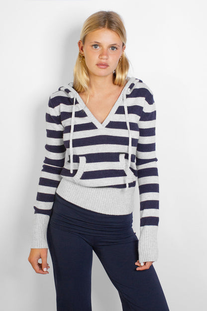 Hooded sweater | Subdued