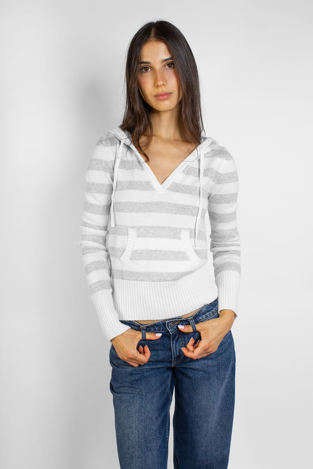 Hooded sweater | Subdued