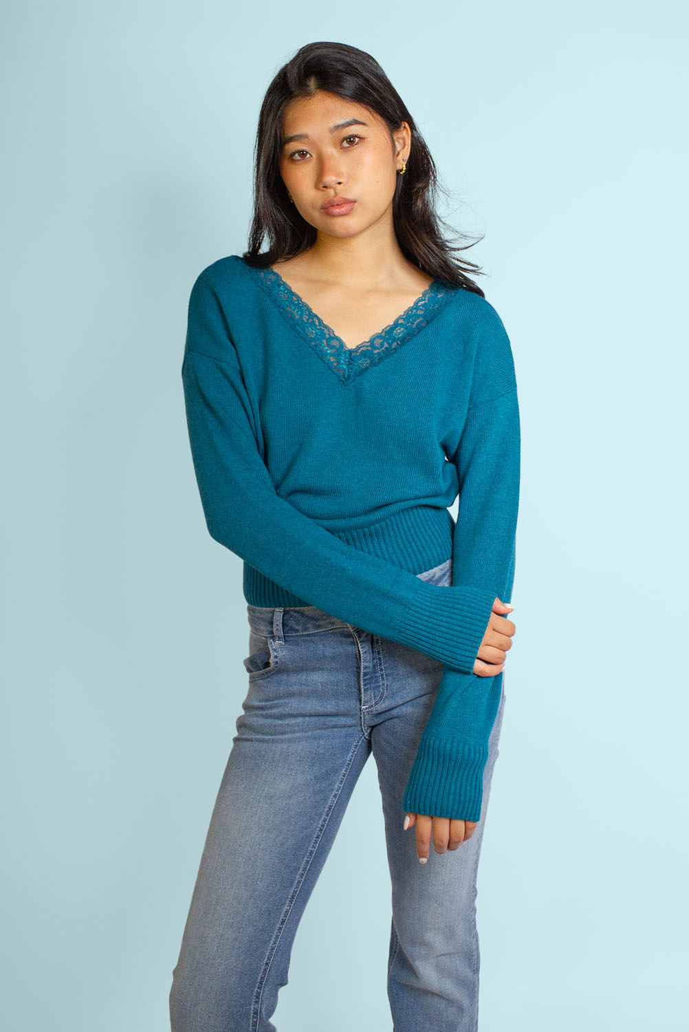 V-neck sweater with lace trim | Subdued