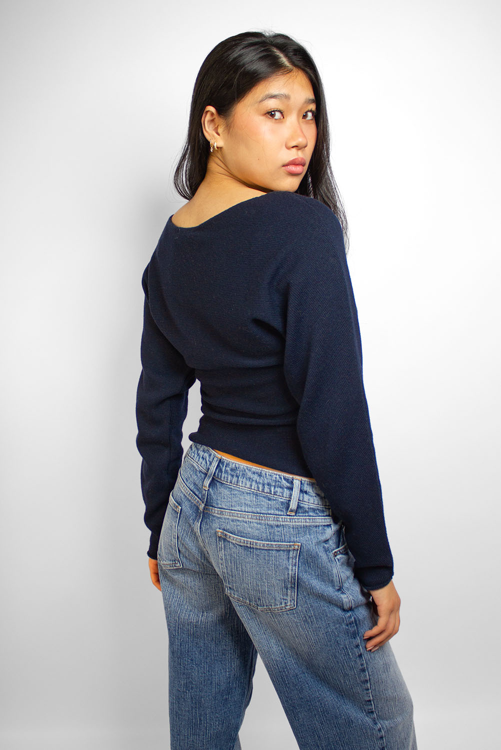 Boat neck sweater | Subdued