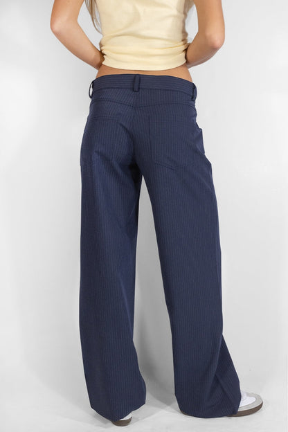 Wide-leg pants | Subdued