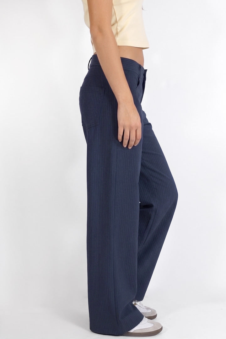 Wide-leg pants | Subdued
