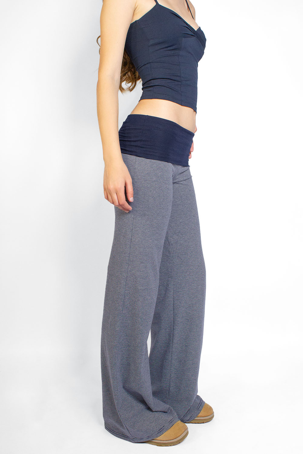 Wide-leg pants with cuffs | Subdued
