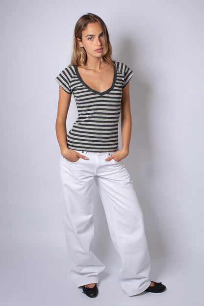 V-neck T-shirt | Subdued