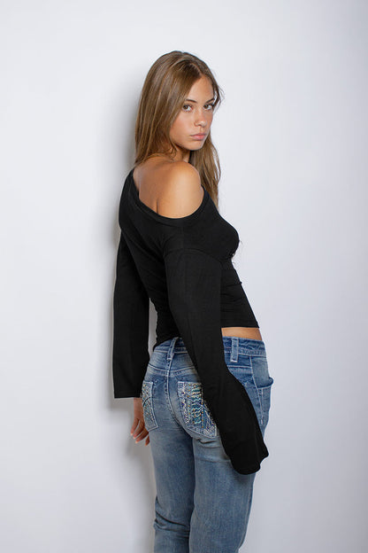 T-shirt with a boat neckline | Subdued