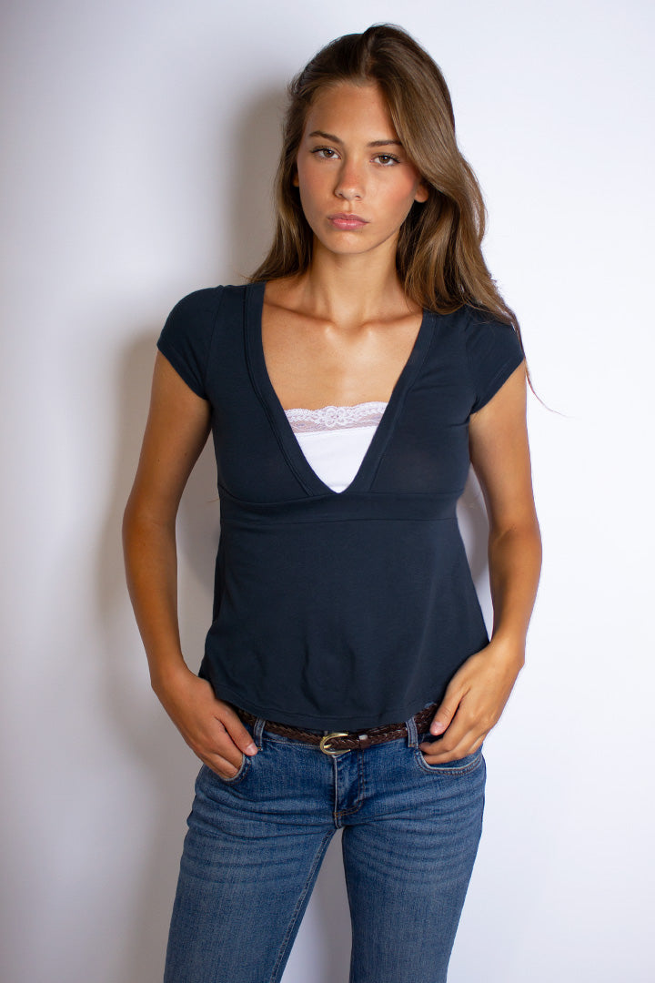 V-neck T-shirt | Subdued